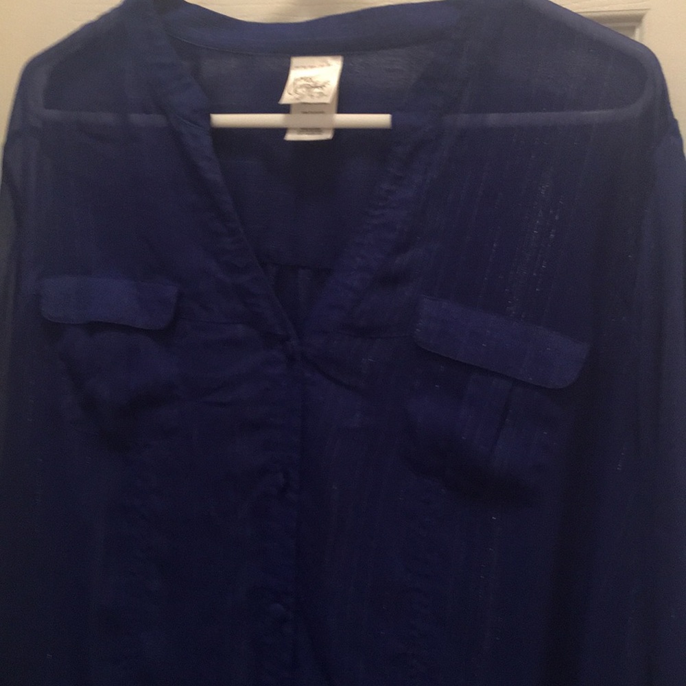 Blouse - Picture 2 of 3